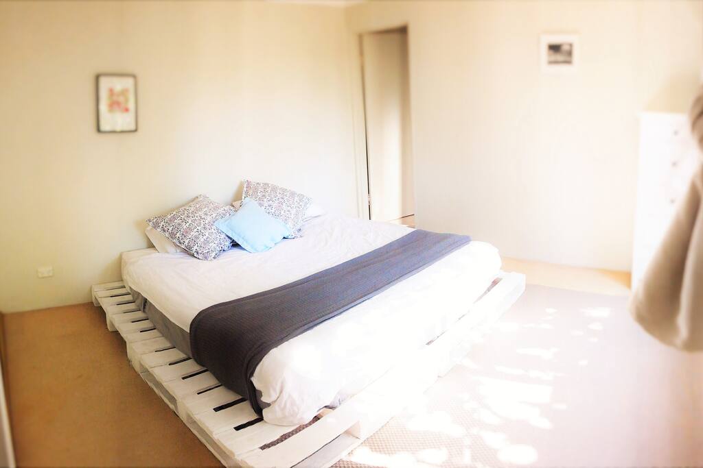 King size bed, new mattress. En suite bathroom
