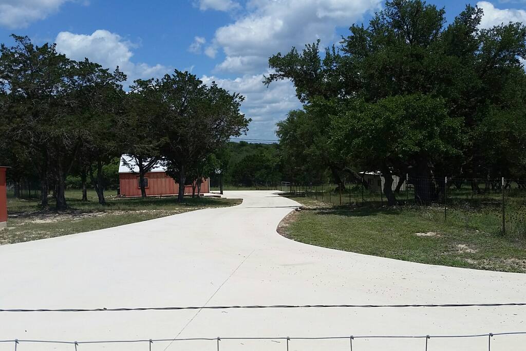 ENTRY DRIVE