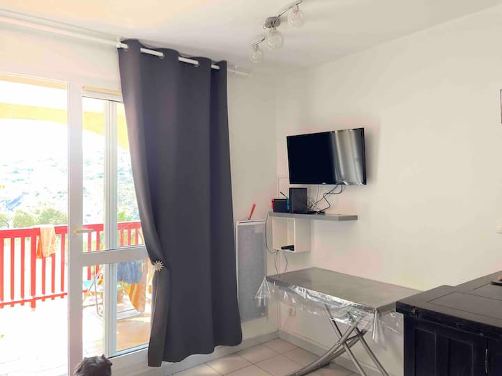 Appartement Climatisé Vue Mer - 
4 Personnes - Cerbère