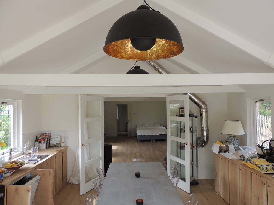 Overview interior