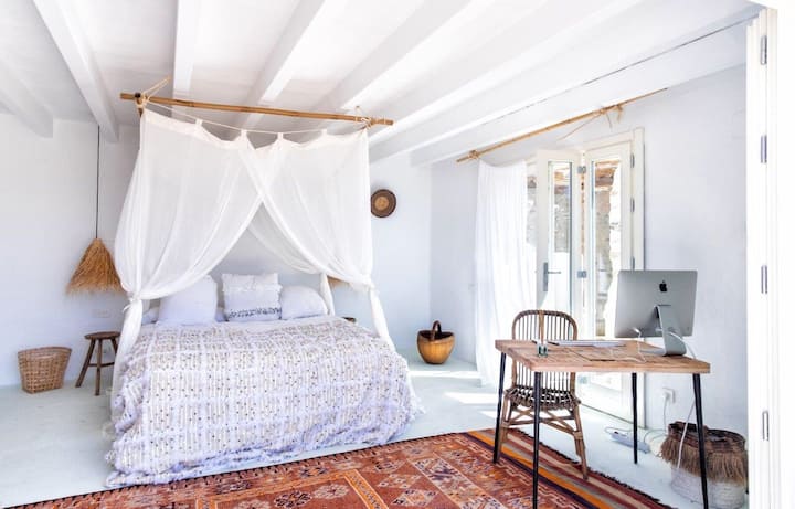 غرفة النوم 1