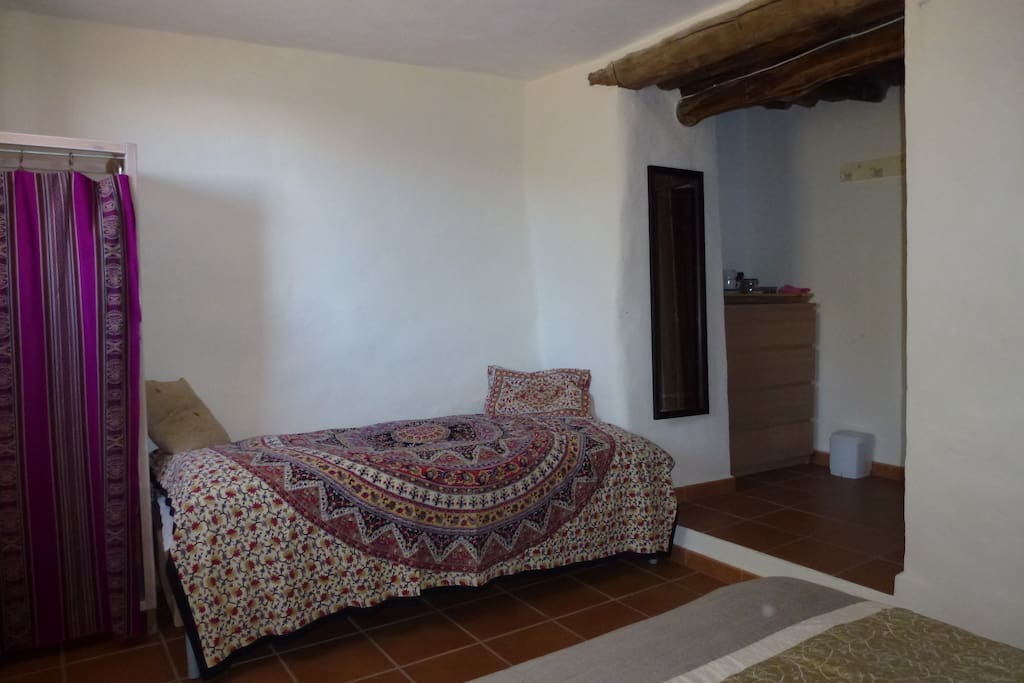 Single bed