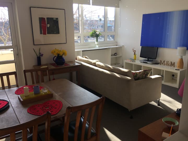 Arty Peckham - Bright 1 Bedroom Flat In Zone 2 - Londres