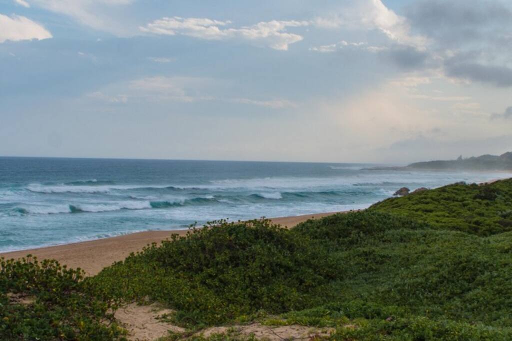 The gorgeous Pumula Beach, 300m walk