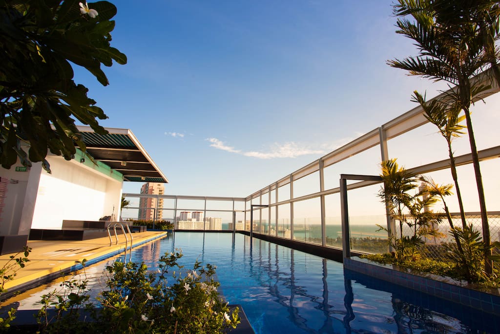 Roof Top Pool for Relaxation