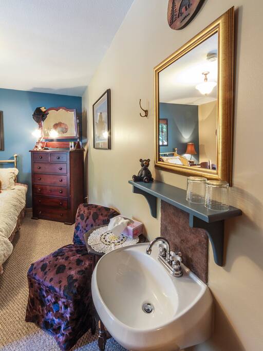 Featuring ensuite pedistal sink