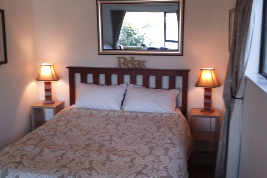 New linen and pillows
