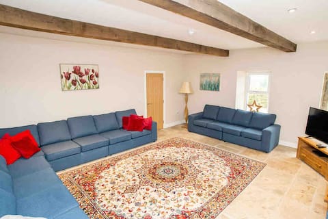 Top performing Airbnb: Spacious Countryside Barn Friends/Family Groups in West Yorkshire