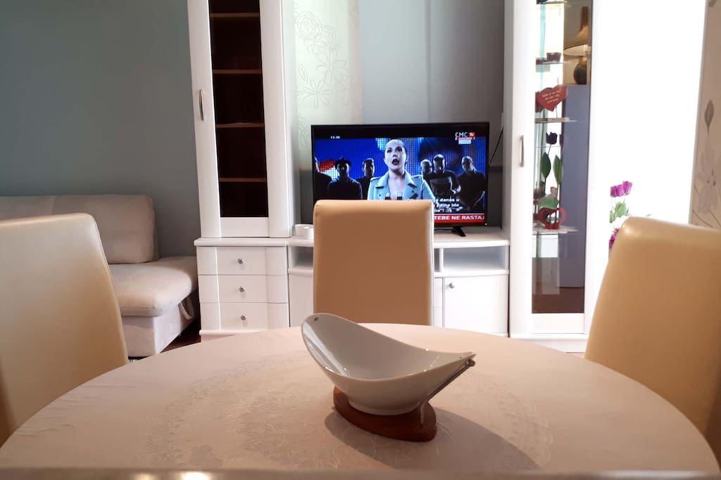 Dinning table