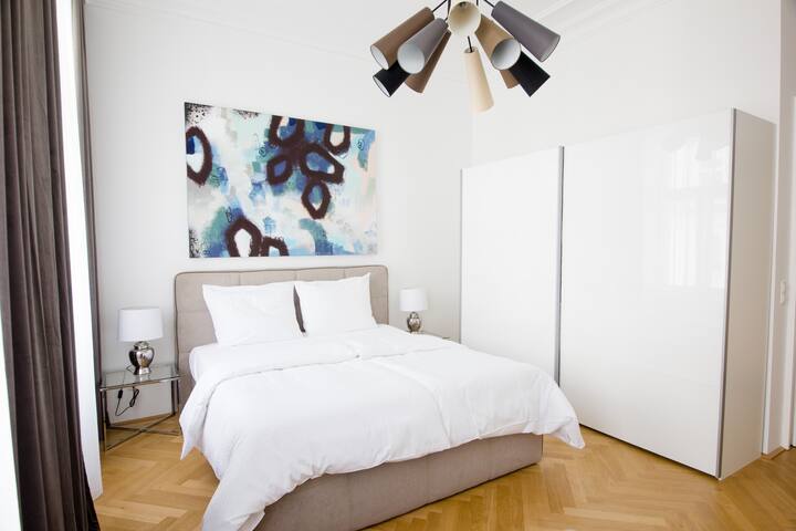 Two-Bedroom Apartment – Urania gallery image 2