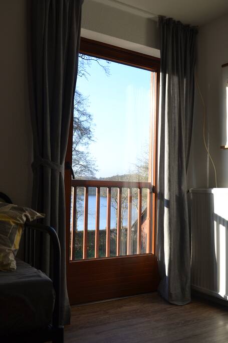 Blick auf den Bistensee aus dem Wohnzimmer