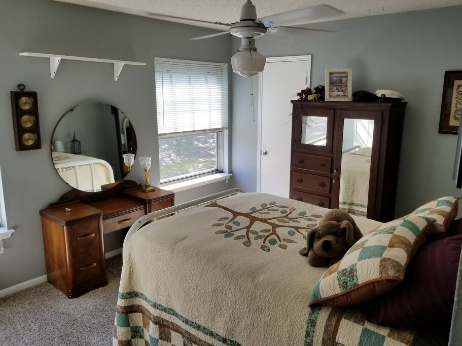 The antique room