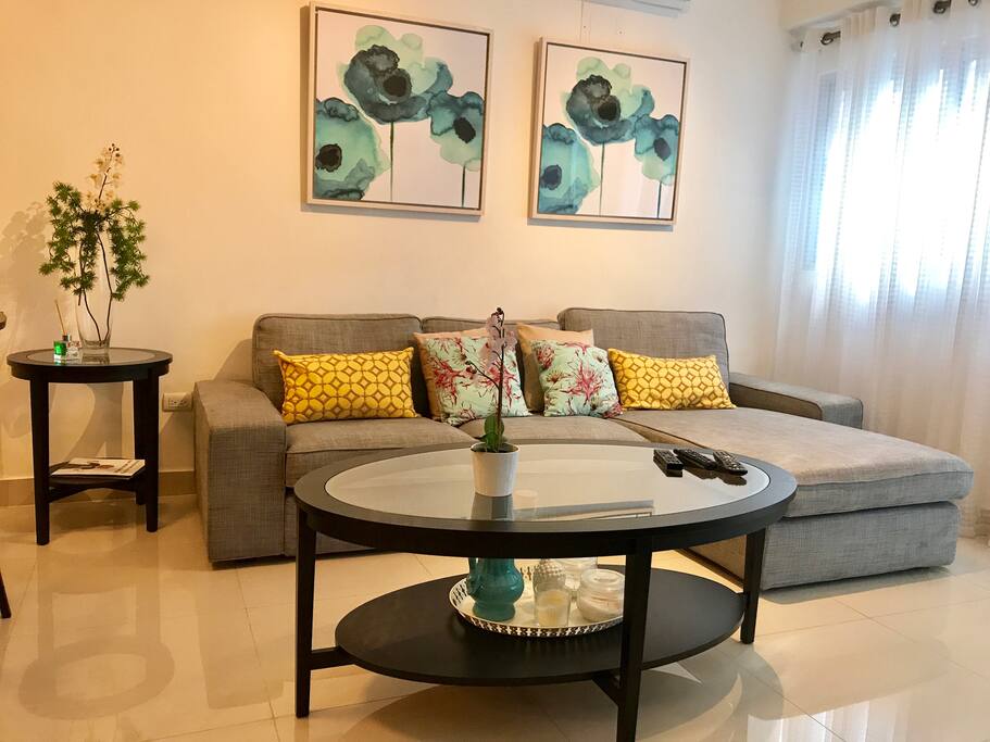 Confortable sofa with ottoman