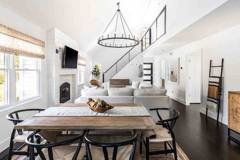 East Hampton Village Fringe, Renovated with Pool