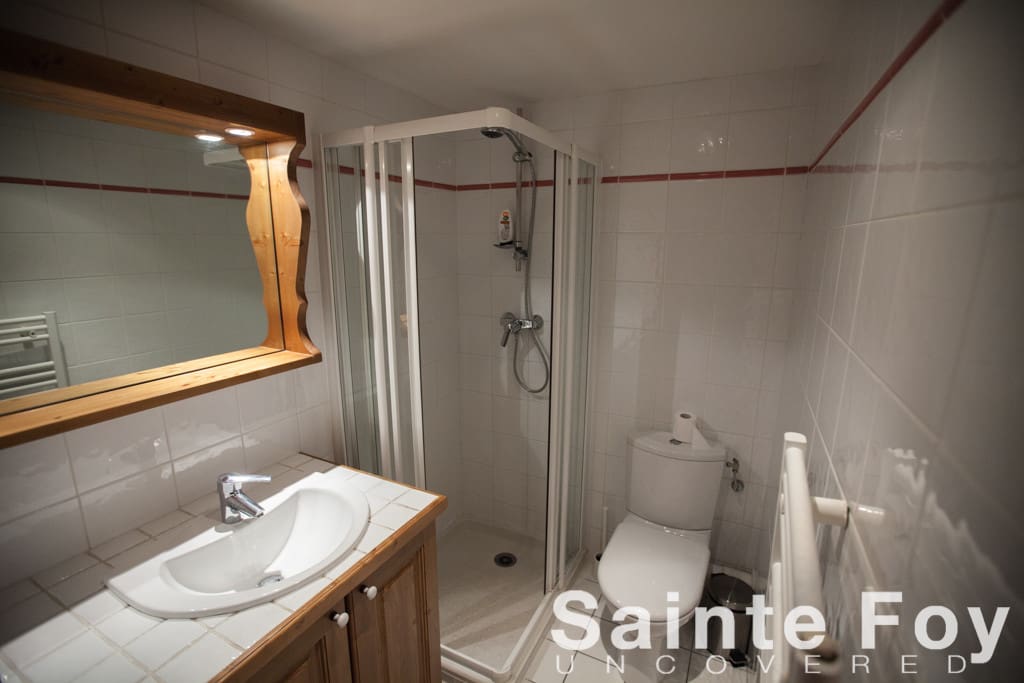 Bathroom 2
