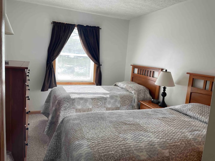 غرفة النوم 2