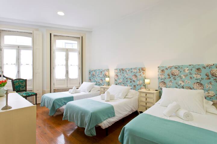 Casa Portugueza Experience-10/12 People gallery image 4