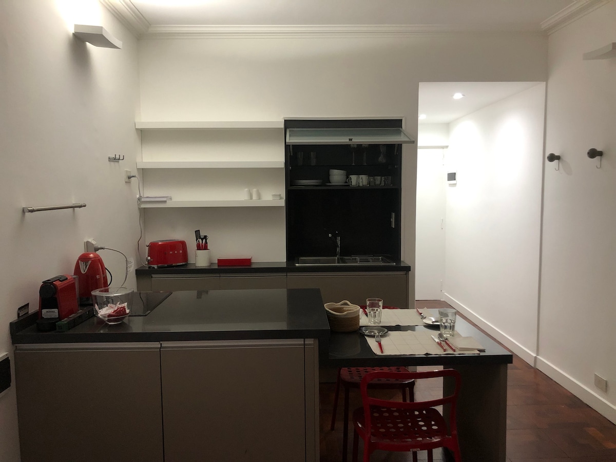 Top Airbnb: Apt.for up to 2 people @ Recoleta - great location in Retiro