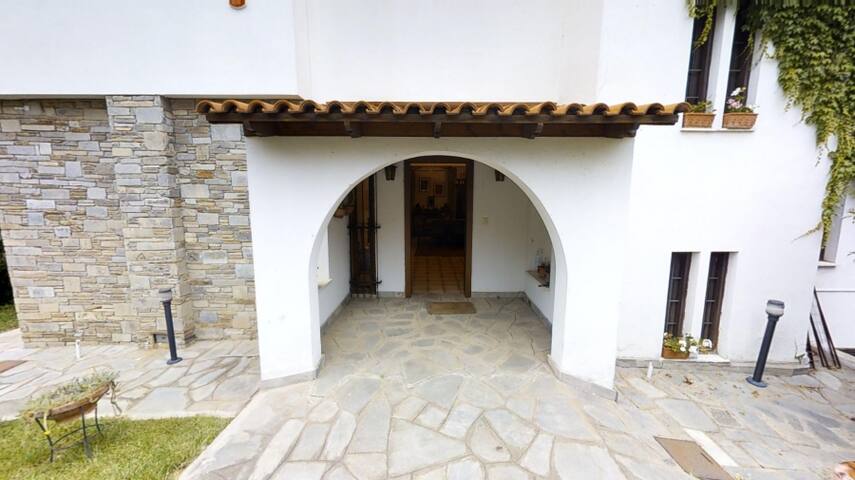 Villa at Panorama Thessaloniki gallery image 2