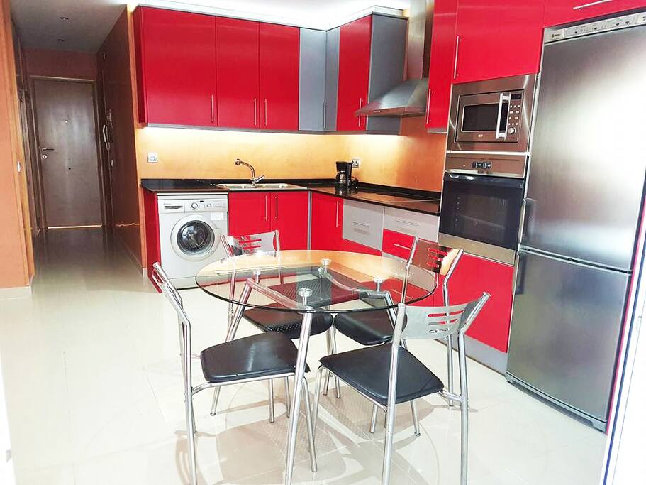 COCINA AMPLIA