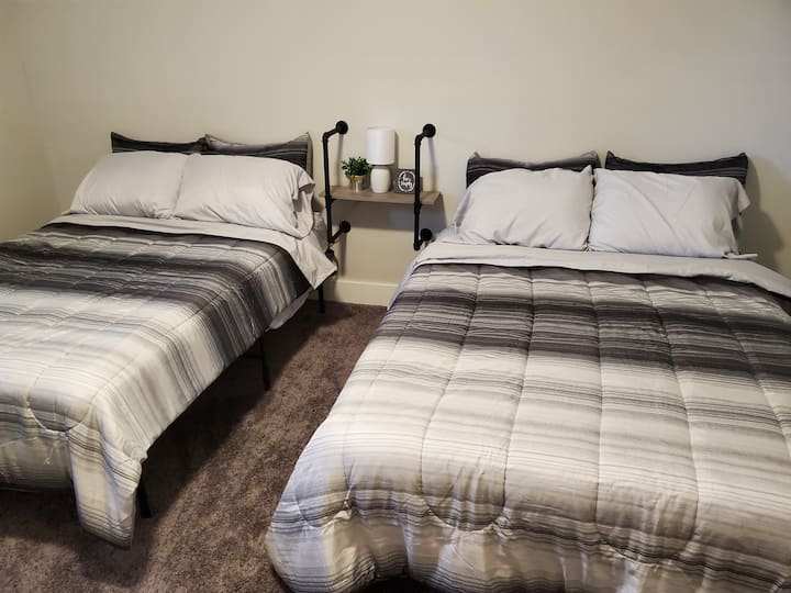 Chambre 2 au rez-de-chaussée