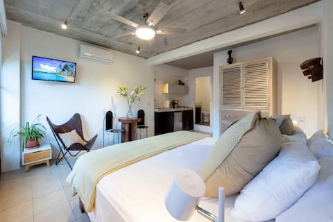 Top Airbnb: Bright Modern Studio Romantic Area en Puerto Vallarta