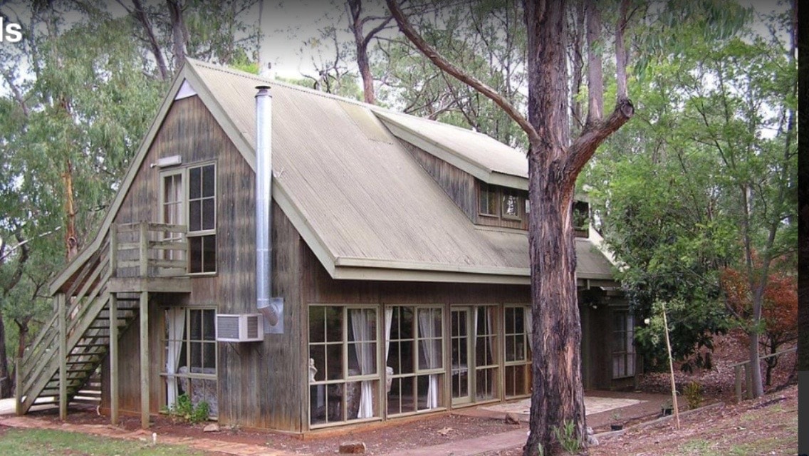 Silvan Holiday Als Homes Victoria Australia Airbnb - Accommodation With Fireplace And Spa Victoria Silvan Holiday Als Homes Victoria Australia Airbnb - Accommodation With Fireplace And Spa Victoria