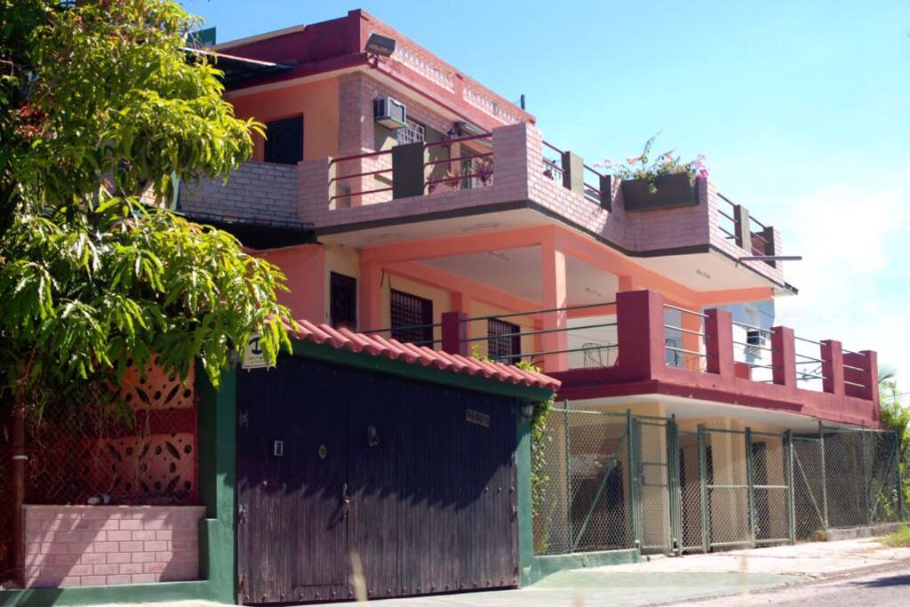 Frente de la casa
Front house