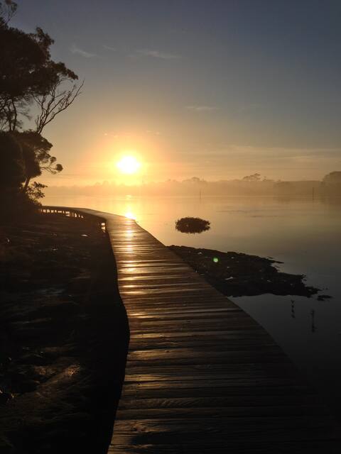 1 BDR Apartment 700m to Main Beach Merimbula.