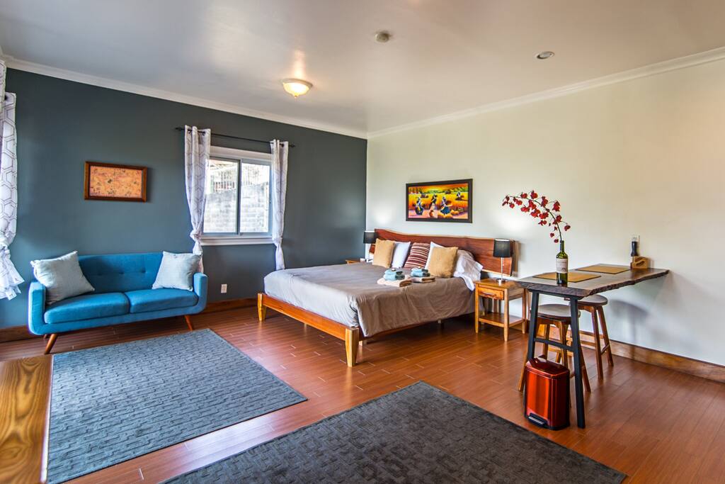 King sized designer pillow-top mattress and comfortable surroundings
