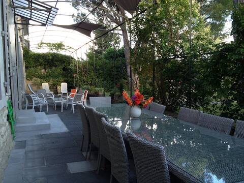 Large Provençal House, swimmingpool , clim