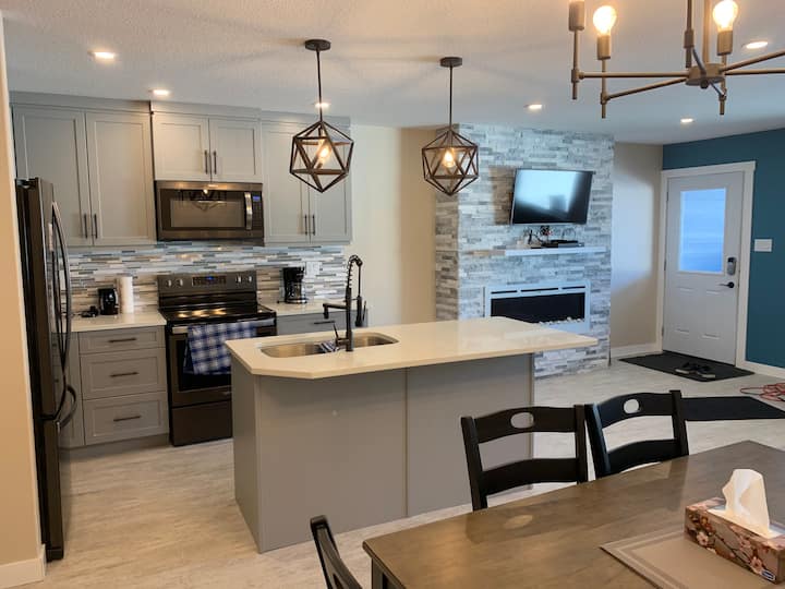 Fort Qu'Appelle Vacation Rentals & Homes Saskatchewan, Canada Airbnb