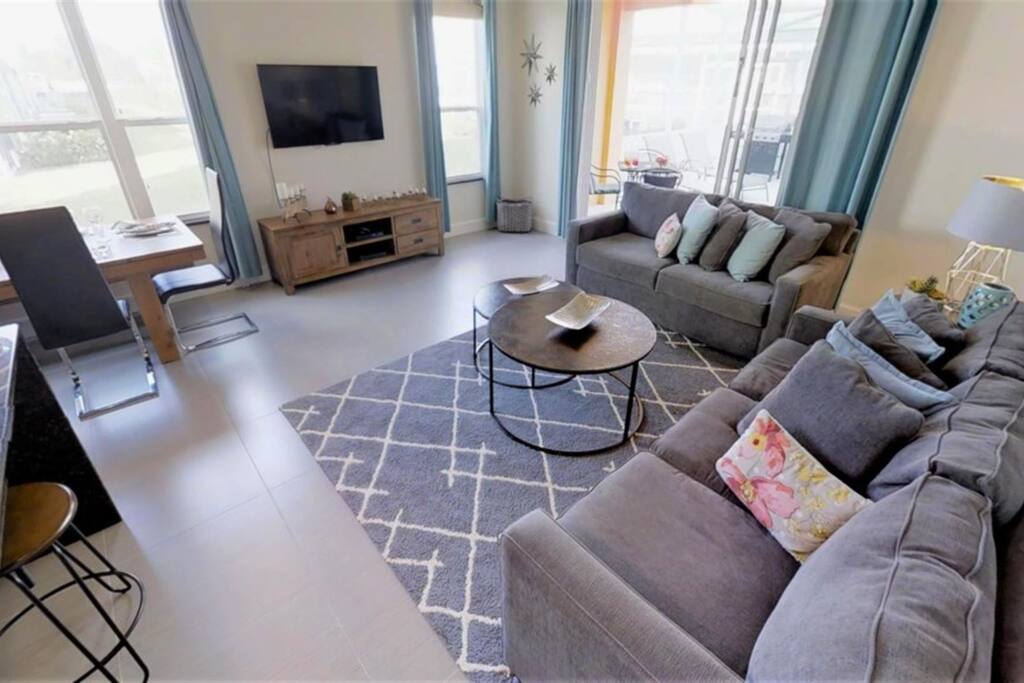 Sweet Home Vacation Disney Rentals Vacation Homes Florida Orlando The Retreat At Champions Gate