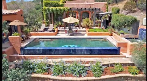 Luxury Wine Country Retreat