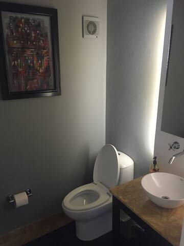 The Best Location in Polanco Presidente Masarik gallery image 5