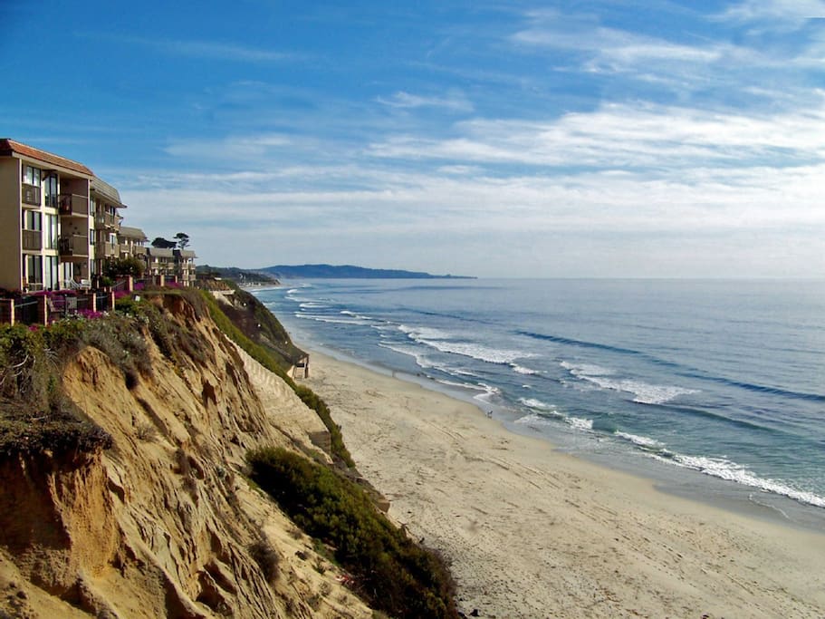 Southern view of beach looking towards La Jolla.
