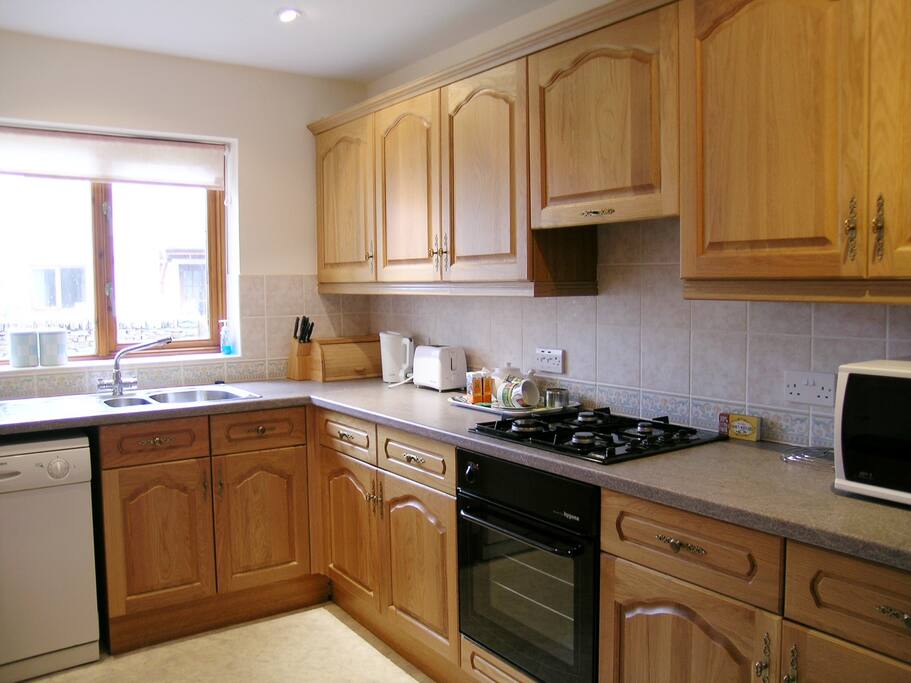 Well-equipped kitchen