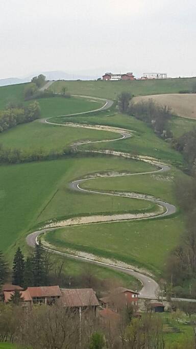strada privata di accesso al B&B
