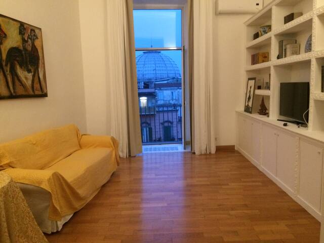 Beautiful apartment with in the historical center gallery image 5