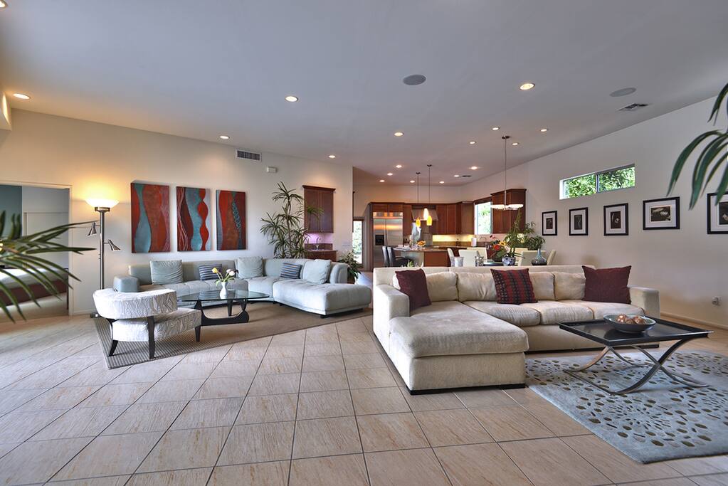 GREAT ROOM