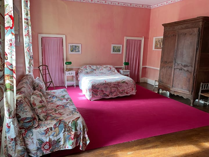 Rabbit room - not used in winter, no heat