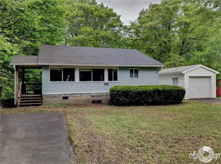 Pymatuning Central Cabins Cottage and Cabin Rentals Airbnb