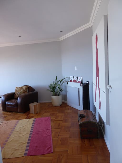 Living Room/Lounge