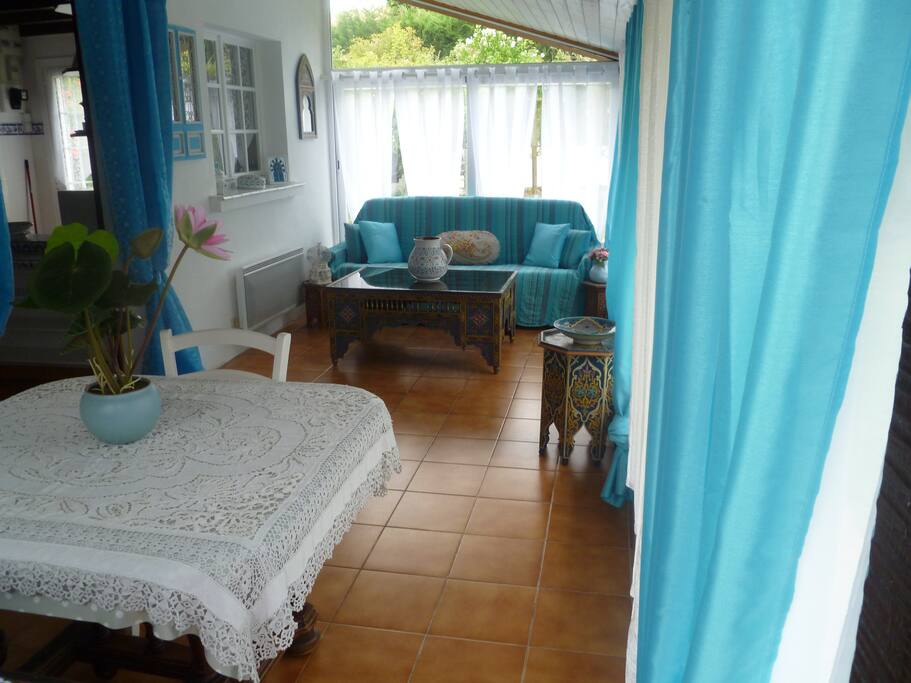 veranda entierement vitrée