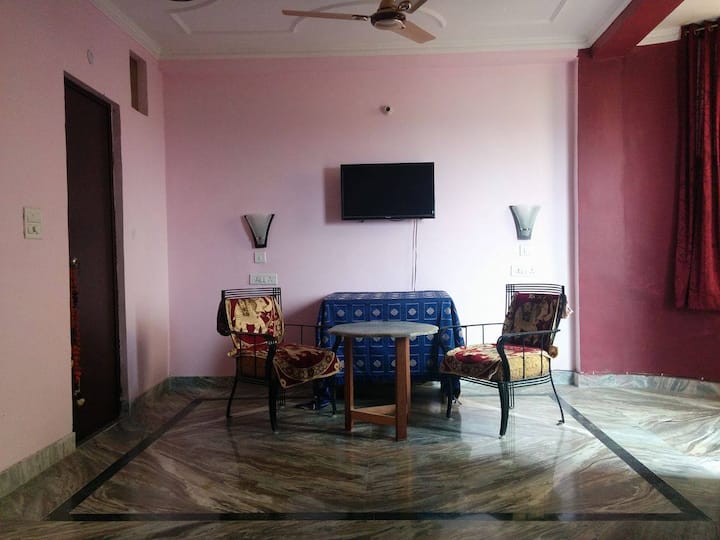 3bdr apartment overseeing Asola Wildlife Sanctuary