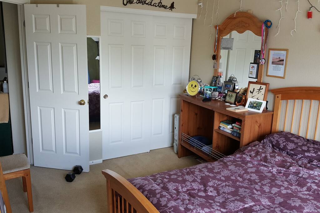 Full Size Bed Bedroom