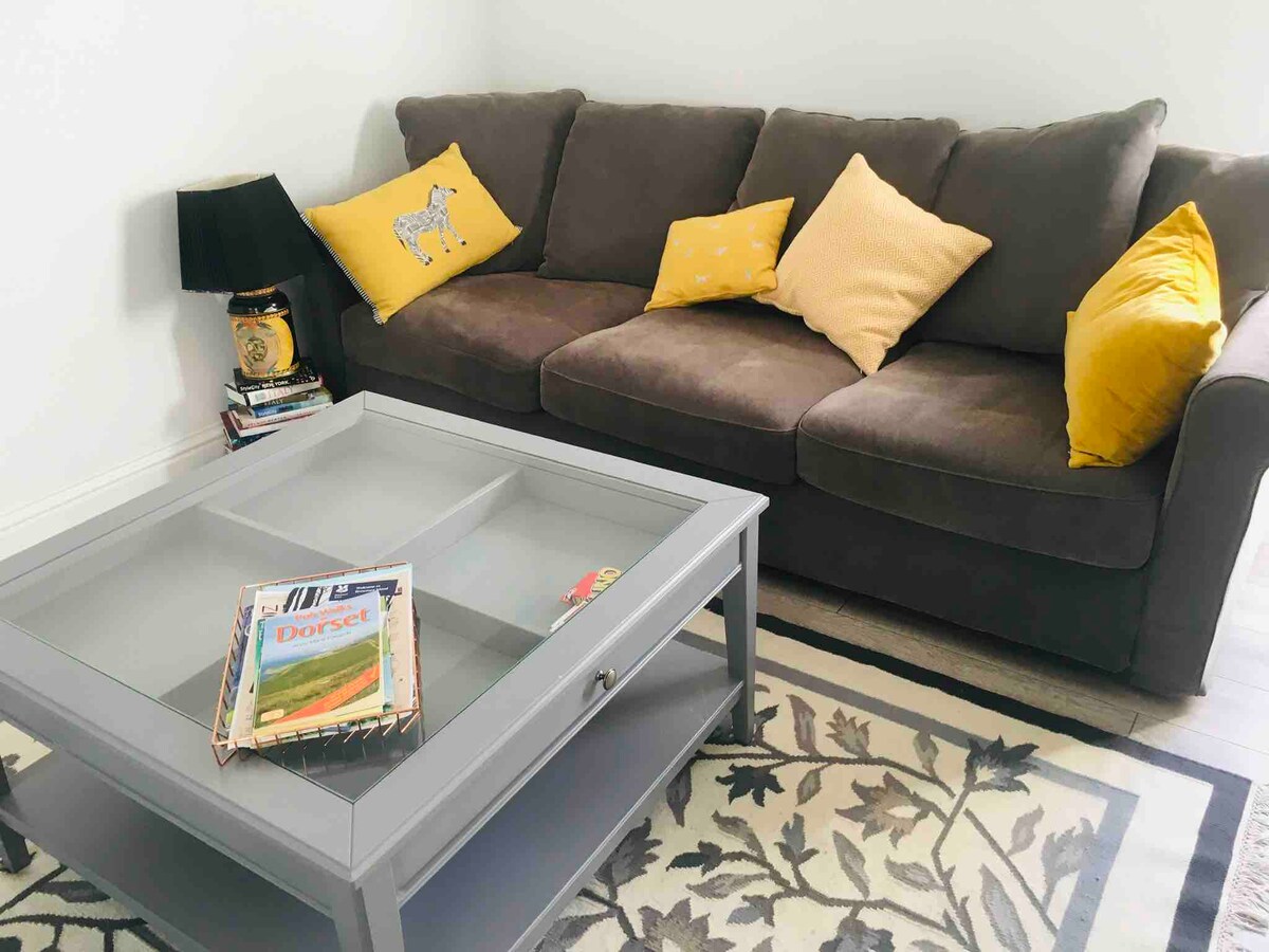 Successful Airbnb property: Ashley X Victorian Cottage Luxurious Annexe Poole in Studland