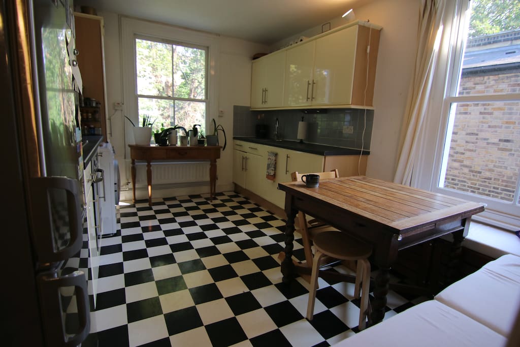 full kitchen