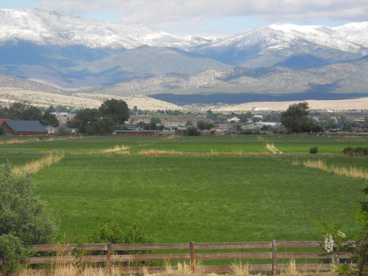 The Lodge: Privacy with pastoral mountain views.