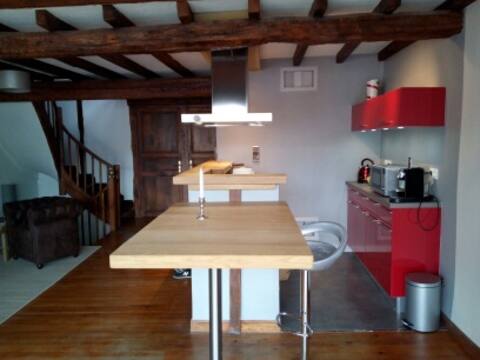 Charming and atypical duplex in a great location.
